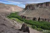Visão do canyon onde está a Cueva de Las Manos, no sul da patagônia, na Argentina